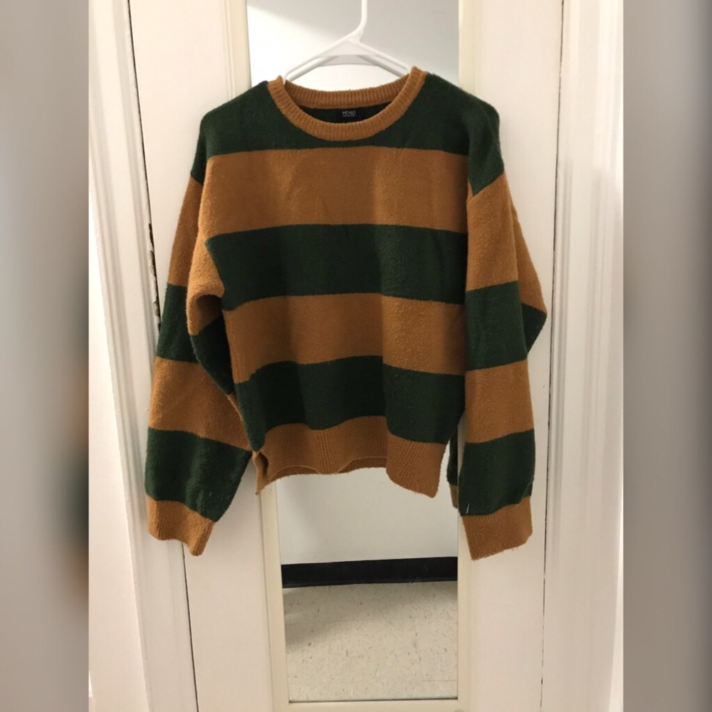 Ladies sweater